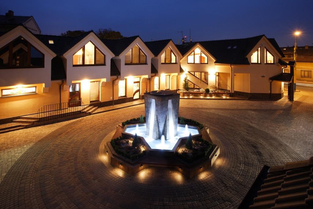 Hotel Enchante Presov Exterior photo